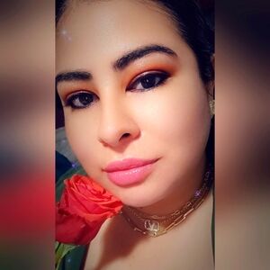 Meet your Posher, Queen